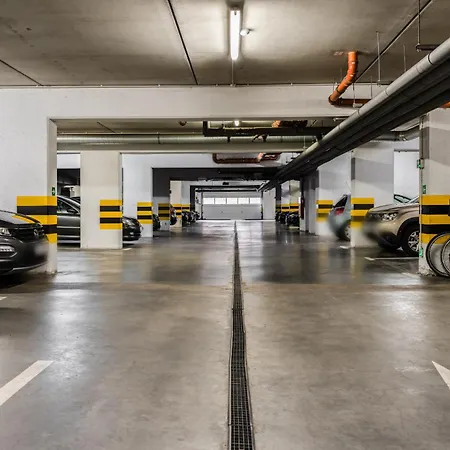 Апартаменты Nowy Konduktorska Z Parkingiem I Ogrodkiem - W Spokojnej Dzielnicy By Renters Вроцлав