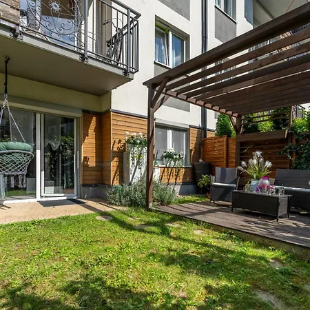 Apartment Nowy Konduktorska Z Parkingiem I Ogrodkiem - W Spokojnej Dzielnicy By Renters *